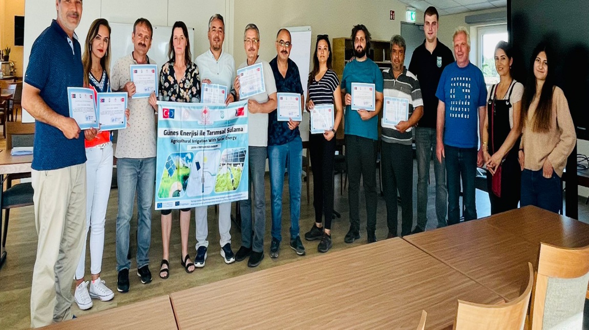 Öğretmenlerimiz Erasmus+ Projesi kapsamında  Almanya'da Mesleki Eğitim Faaliyeti Gerçekleştirdi
